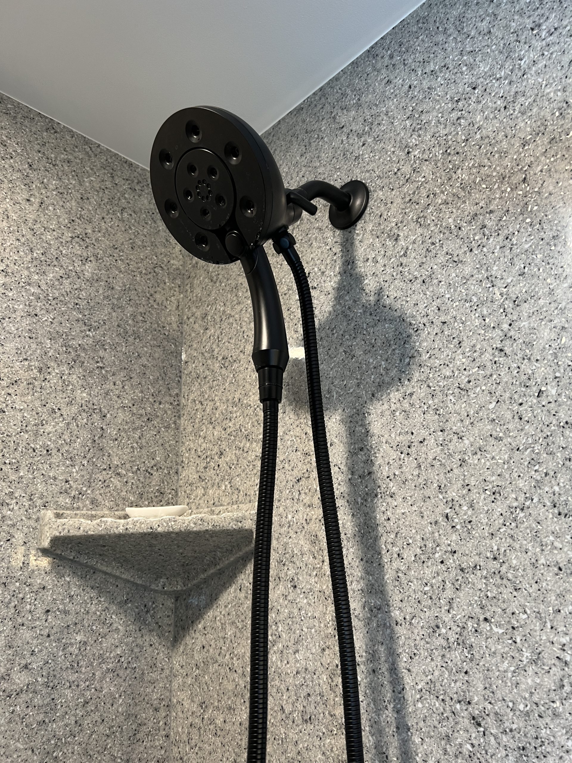  |  Black Frame Bathroom Handheld Showerhead