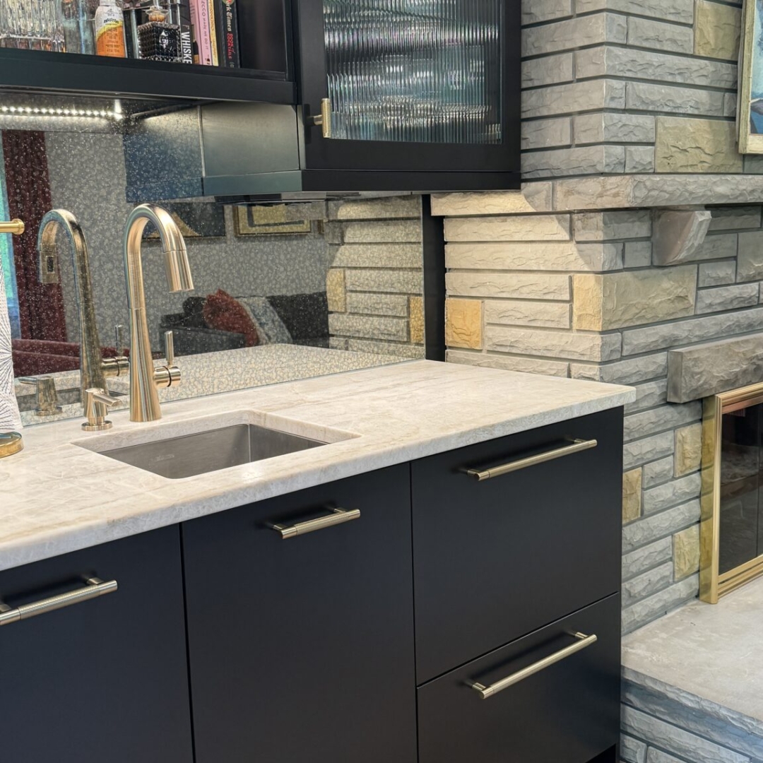 Black cabinetry idea, gold hardware detail, luxury bar inspiration, mirrored backsplash